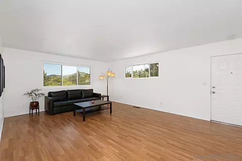 9147 Rosedale Dr, Spring Valley, CA 91977 photo 6