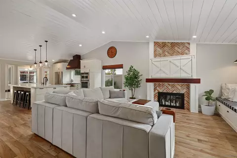 14717 Fieldview Way, Poway, CA 92064 photo 9