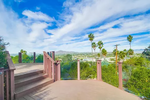 10001 Pandora Dr, La Mesa, CA 91941 photo 7