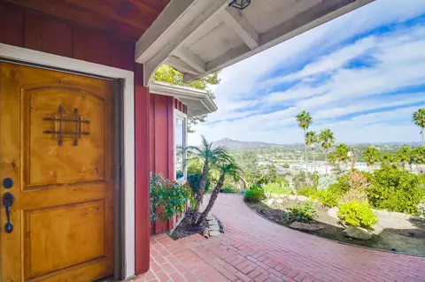 10001 Pandora Dr, La Mesa, CA 91941 photo 42