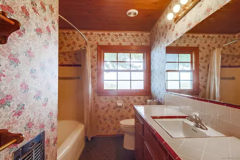 10001 Pandora Dr, La Mesa, CA 91941 photo 12