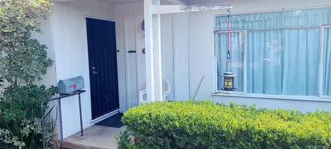 1325 Palomar Ter, Escondido, CA 92027 photo 2