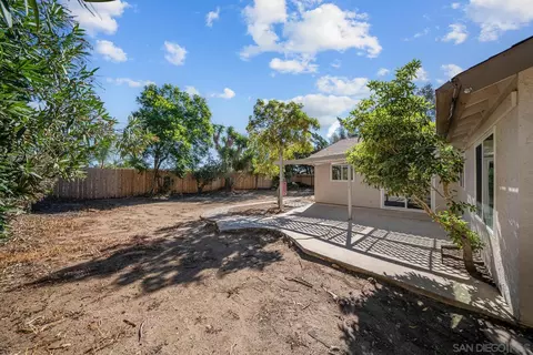 950 E Fallbrook St, Fallbrook, CA 92028 photo 27