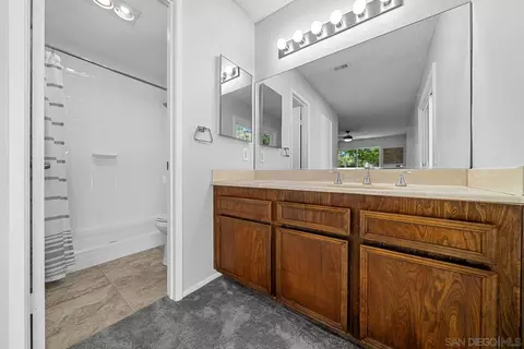950 E Fallbrook St, Fallbrook, CA 92028 photo 23