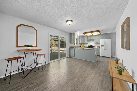 950 E Fallbrook St, Fallbrook, CA 92028 photo 13