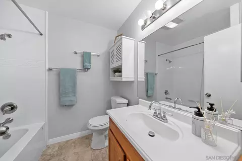 950 E Fallbrook St, Fallbrook, CA 92028 photo 16