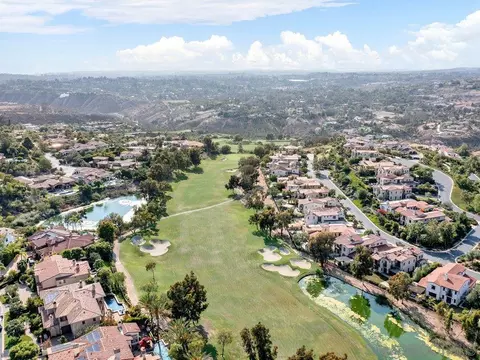 8158 Artesian Rd #8158, Rancho Bernardo, CA 92127