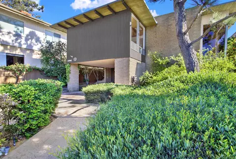 13683 Recuerdo Dr, Del Mar, CA 92014