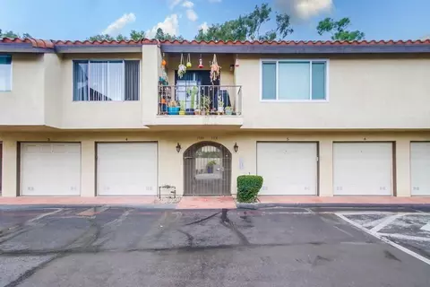 1102 Grape St, San Marcos, CA 92069