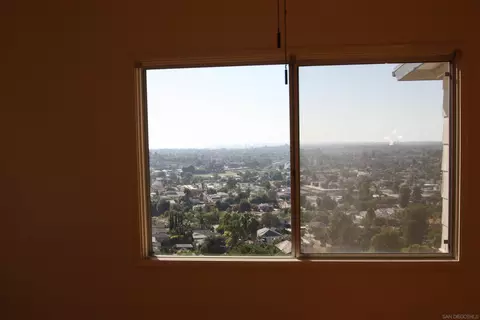 7984 Pasadena Ave, La Mesa, CA 91941 photo 9