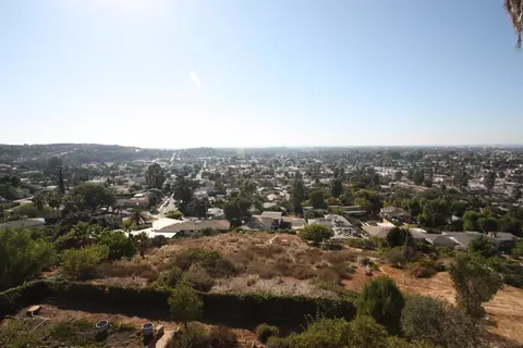 7984 Pasadena Ave, La Mesa, CA 91941 photo 3