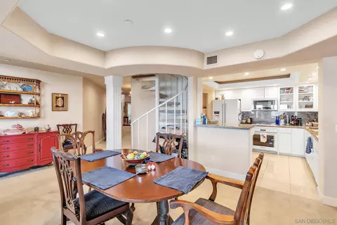 1099 1st St #419, Coronado, CA 92118 photo 4
