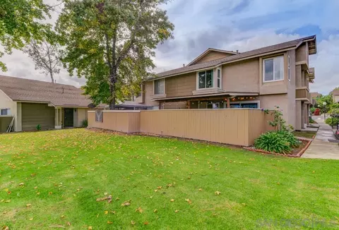 6844 Panamint Row UNIT 5, San Diego, CA 92139