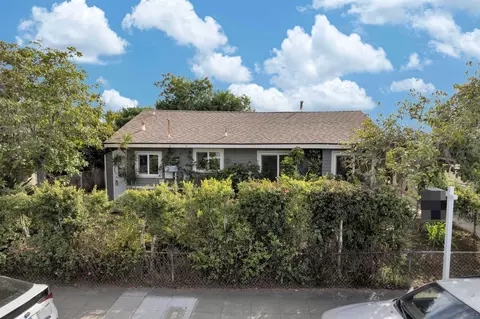 3015 Elm St, San Diego, CA 92102