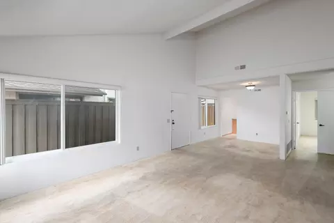 8155 Via Mallorca, La Jolla, CA 92037 photo 12