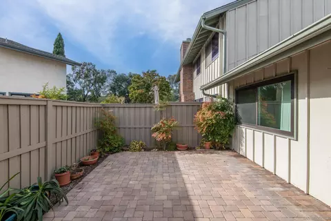 8155 Via Mallorca, La Jolla, CA 92037 photo 3