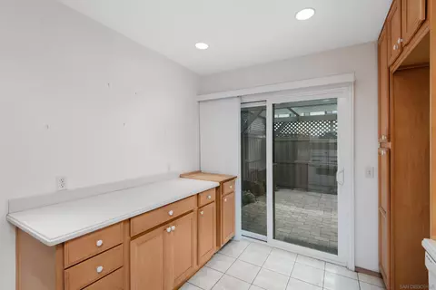 8155 Via Mallorca, La Jolla, CA 92037 photo 7