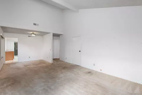 8155 Via Mallorca, La Jolla, CA 92037 photo 10