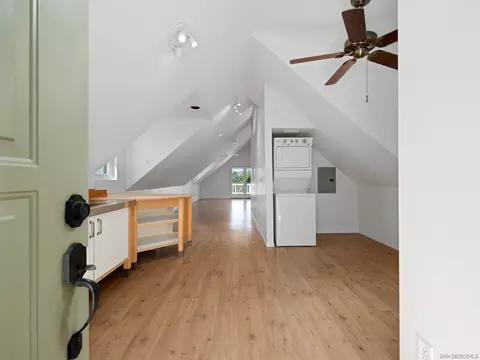 891 Phillips St, Vista, CA 92083 photo 29