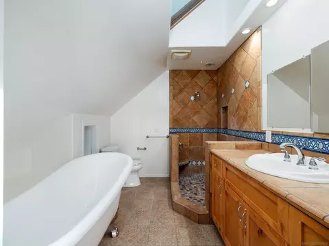 891 Phillips St, Vista, CA 92083 photo 34