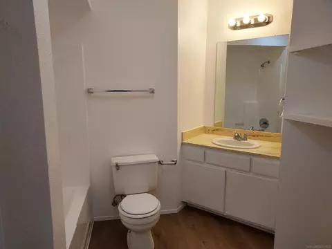 3049 Charwood Ct, Spring Valley, CA 91978 photo 4