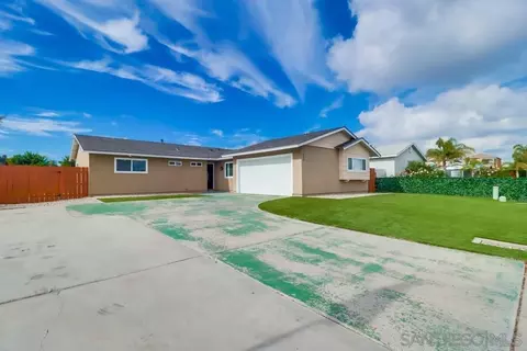 1524 Hilltop Dr, Chula Vista, CA 91911