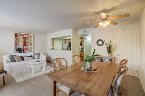 14912 Avenida Venusto UNIT 3, San Diego, CA 92128