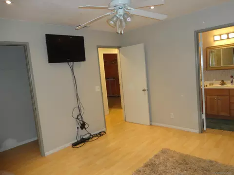 2040 E Washington, Escondido, CA 92027 photo 15