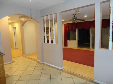 2040 E Washington, Escondido, CA 92027 photo 4