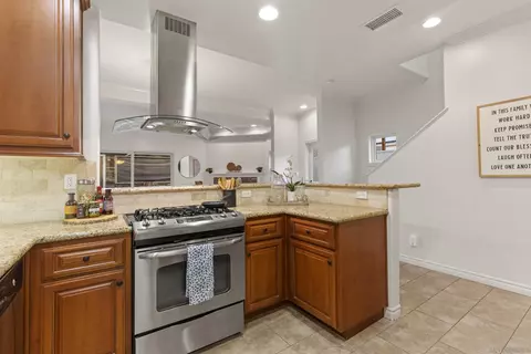 4080 Morrell St, San Diego, CA 92109 photo 12