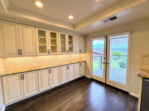3825 Observation Pl, Escondido, CA 92025 photo 12