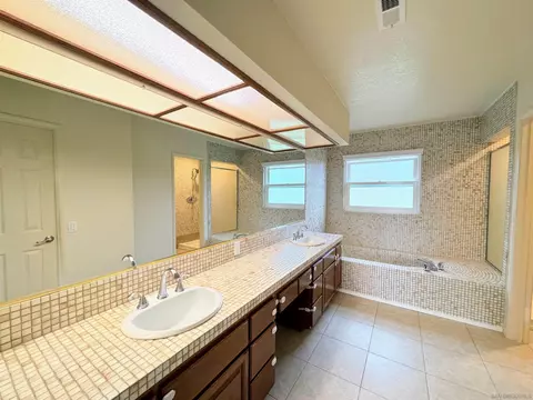 3825 Observation Pl, Escondido, CA 92025 photo 36