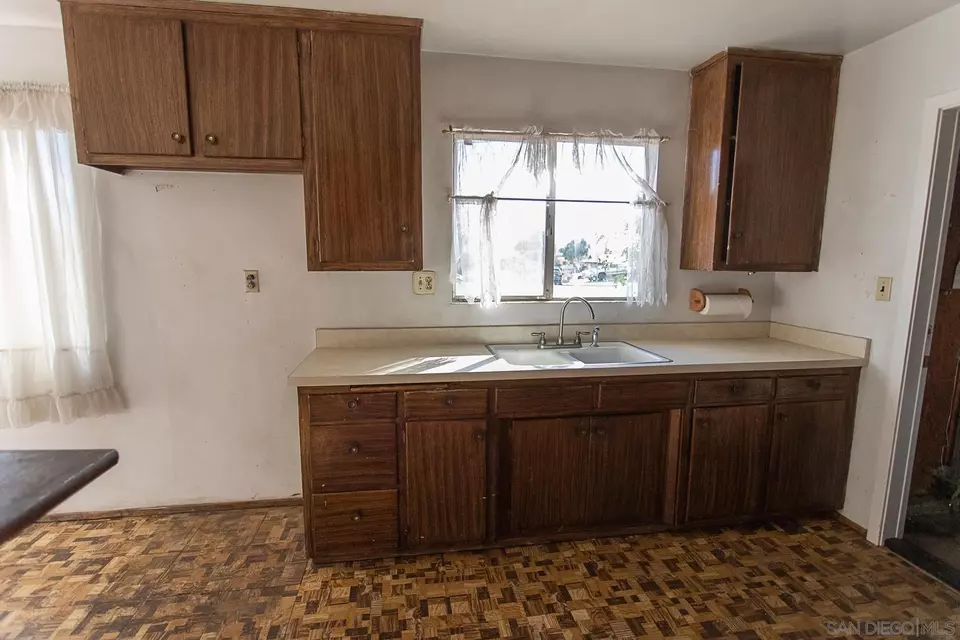  1616 Zephyr Ave, El Cajon, CA 92021 photo 30