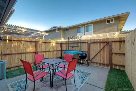 2516 Wanek Rd #B, Escondido, CA 92027 photo 10