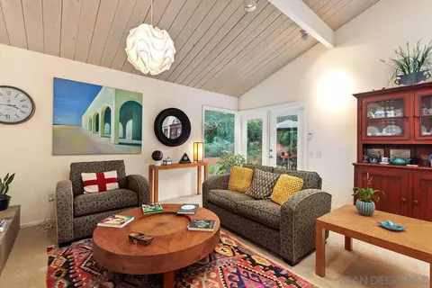 Living - 13902 Mango, Del Mar, CA 92014 photo 3 of 5