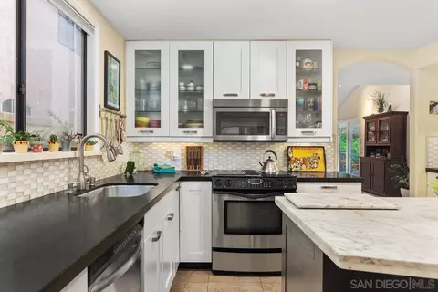 Kitchen - 13902 Mango, Del Mar, CA 92014 photo 2 of 4
