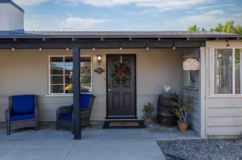 115 Ellis Ln, Fallbrook, CA 92028 photo 4