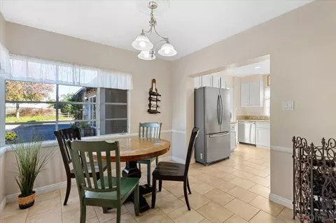 115 Ellis Ln, Fallbrook, CA 92028 photo 9