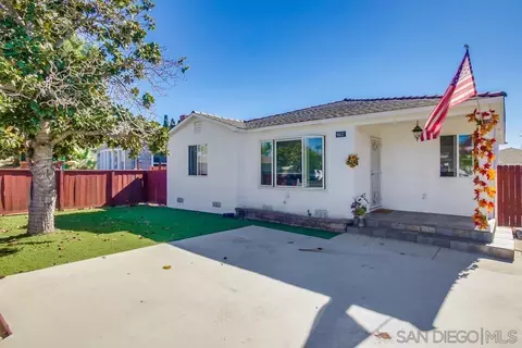 6837 Amherst St, San Diego, CA 92115