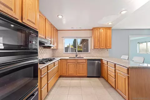 9731 Abbeyfield Rd, Santee, CA 92071 photo 18