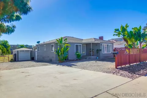 6841 Amherst St, San Diego, CA 92115