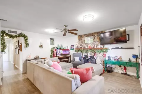 217 Joyce St, El Cajon, CA 92020 photo 8