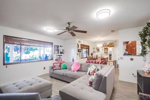 217 Joyce St, El Cajon, CA 92020 photo 14