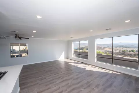 275 S Worthington St #36, Spring Valley, CA 91977 photo 13