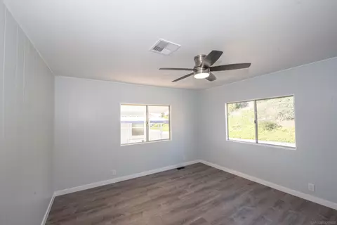 275 S Worthington St #36, Spring Valley, CA 91977 photo 19