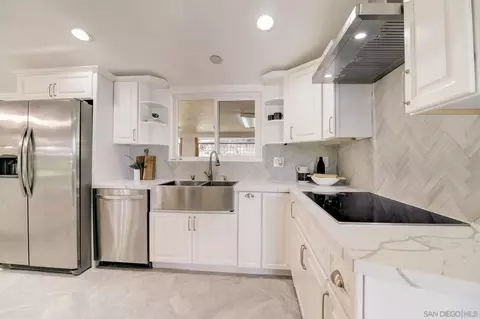 2175 Rainbow Glen Rd, Fallbrook, CA 92028 photo 2