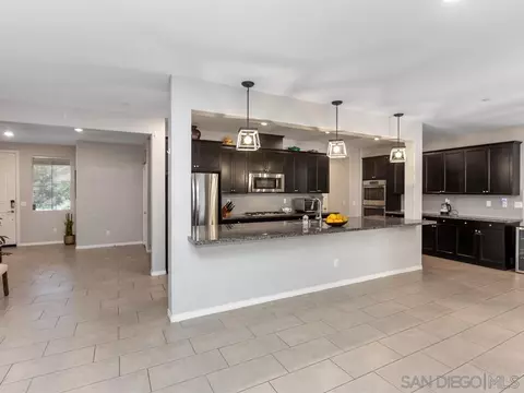 35592 Royal Ct, Winchester, CA 92596 photo 11