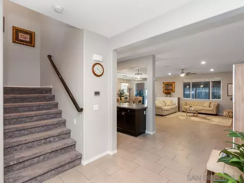 35592 Royal Ct, Winchester, CA 92596 photo 6