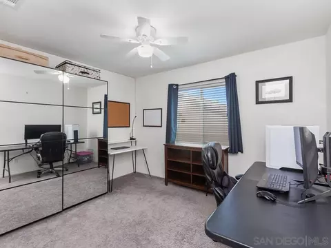 35592 Royal Ct, Winchester, CA 92596 photo 27