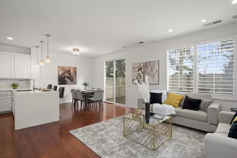 9739 W Canyon Ter #4, San Diego, CA 92123